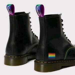 BNWOT limited edition Dr Martens